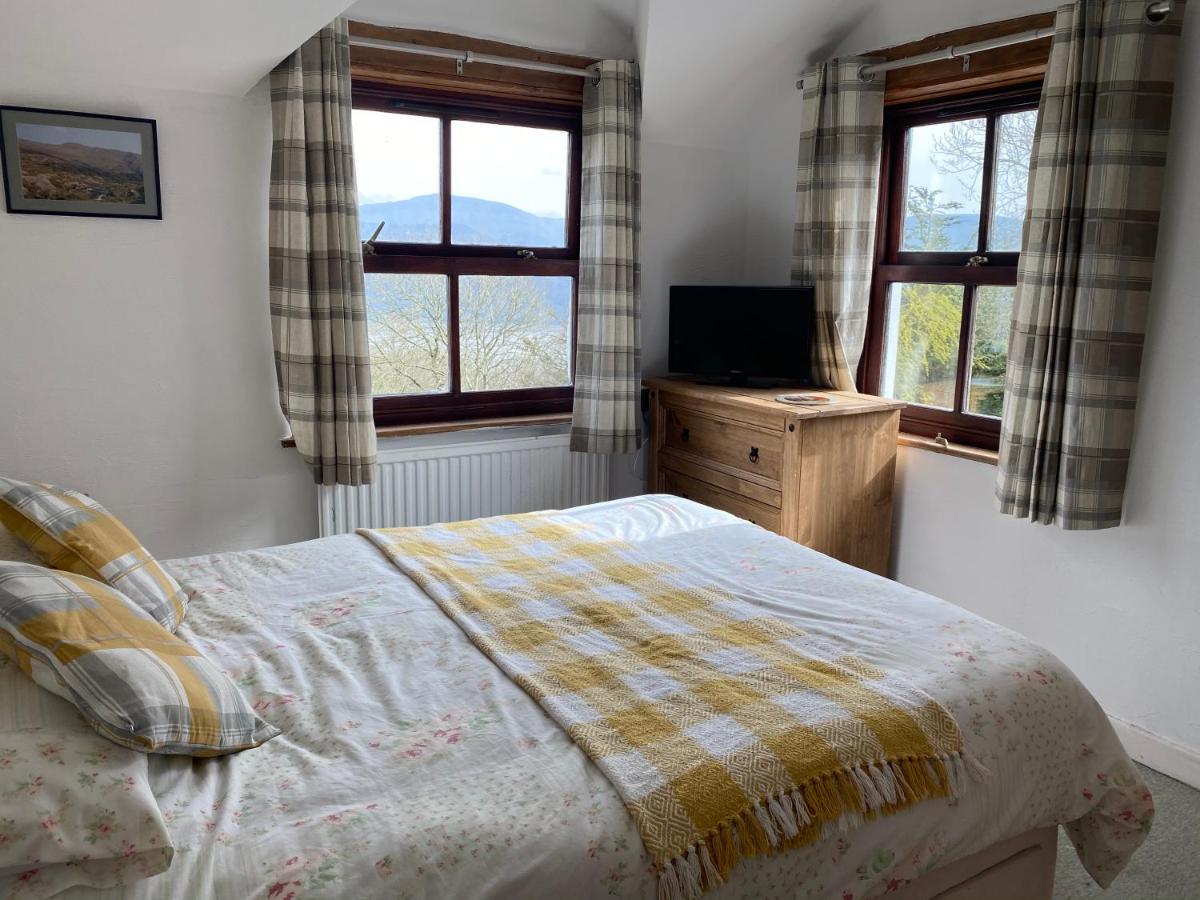 Beautiful Secluded Farmhouse With Hot Tub Villa Barmouth Buitenkant foto