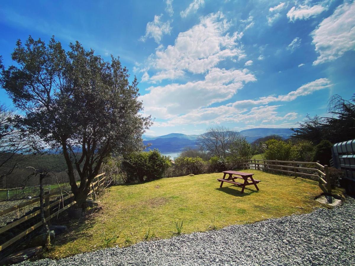 Beautiful Secluded Farmhouse With Hot Tub Villa Barmouth Buitenkant foto