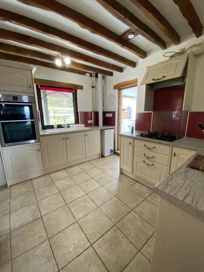 Beautiful Secluded Farmhouse With Hot Tub Villa Barmouth Buitenkant foto